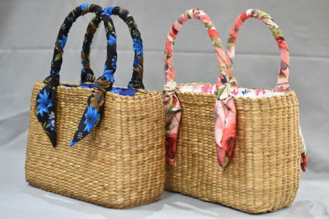 Lamai - Natural woven handbag for women | Summer bag | Beach straw bag – La  Chava